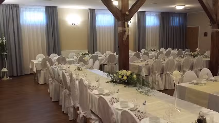 P&oacute;łwysep Lipa