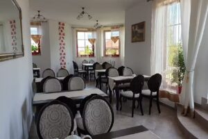 Potok 5 Restauracja Obiady Kuchnia polska Imprezy okolicznościowe Noclegi