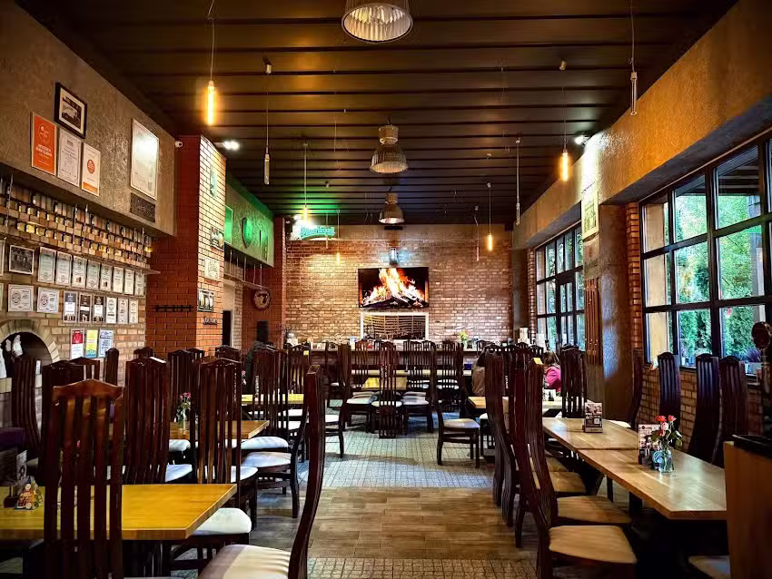 Pub &bdquo;Esencja Smaku&rdquo;