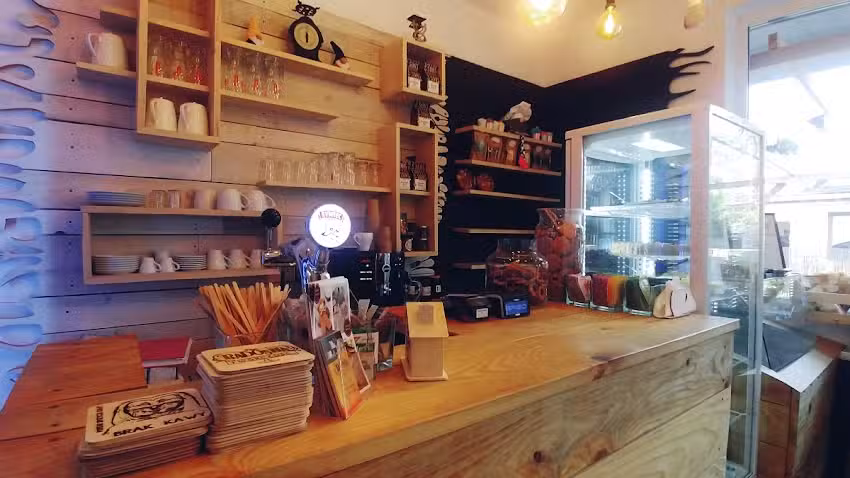 Radosna Tw&oacute;rczość &ndash; cukiernia kawiarnia lodziarnia piekarnia