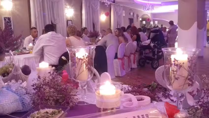 Rafael. Dom Weselny.