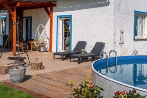 Ranczo Łubowice &ndash; wynajmij dom i stodołę na śląskiej wsi