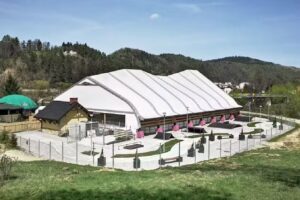 Rekord Hale Namiotowe