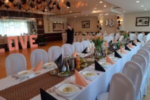 Relaks. Imprezy okolicznościowe, Restauracja, Catering