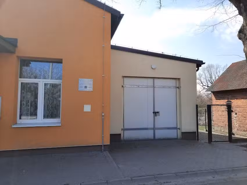 Remizo-świetlica w Chełmońcu