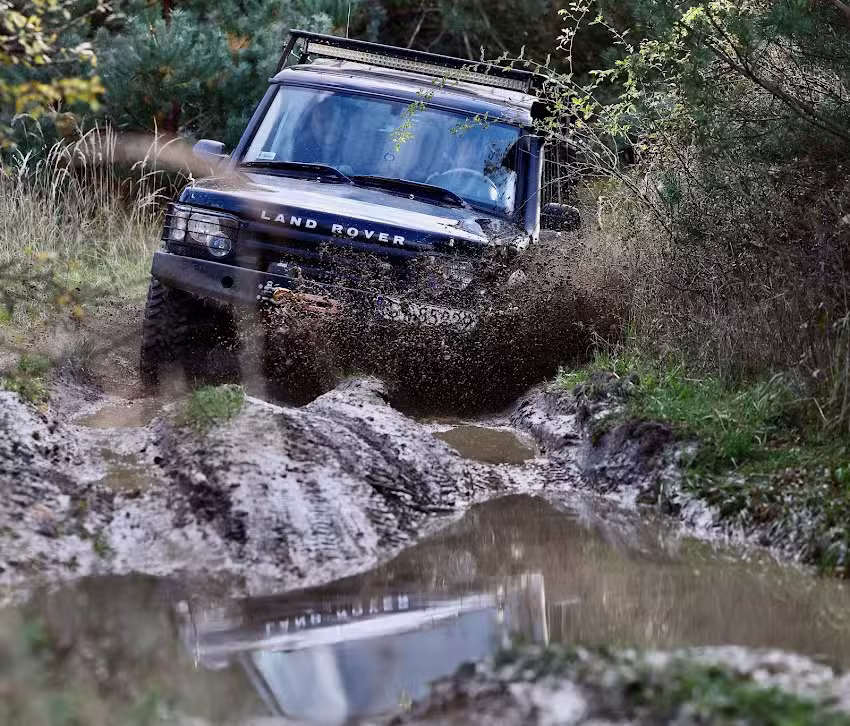 Rent 4&times;4 Organizacja Imprez, Kawalerskie, kajaki, Off-Road, Catering plenerowy