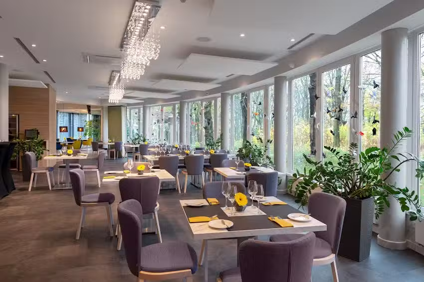 Restauracja Cztery Pory Roku &ndash; Winogrady Poznań