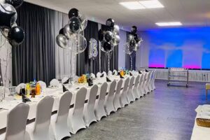 RESTAURACJA MAGNOLIA, SALA BANKIETOWA