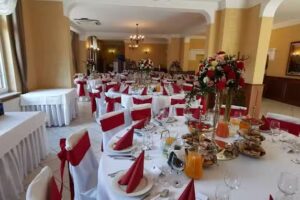 Restauracja Pańska Góra – Śniadania, Obiady, Kolacje, Imprezy Okolicznościowe