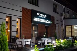 Restauracja &bdquo;PIASKI&rdquo;