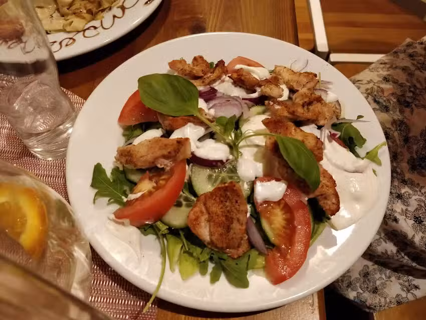 Restauracja & Pizzeria &bdquo;Bakłażan&rdquo;