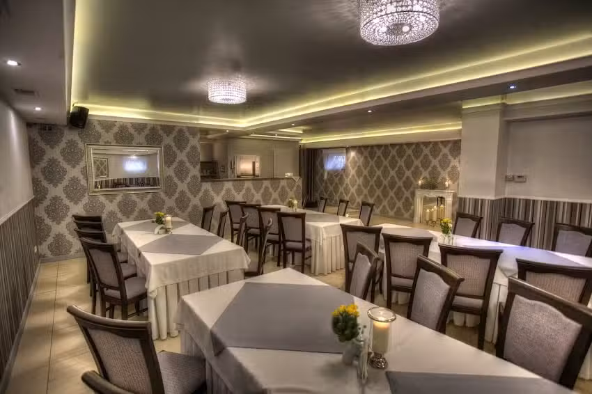 Restauracja & pizzeria &bdquo;Słoneczna&rdquo; Roczyny