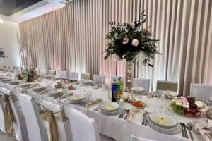 Restauracja ,,Pod Czerwoną Jarzębiną&rdquo;