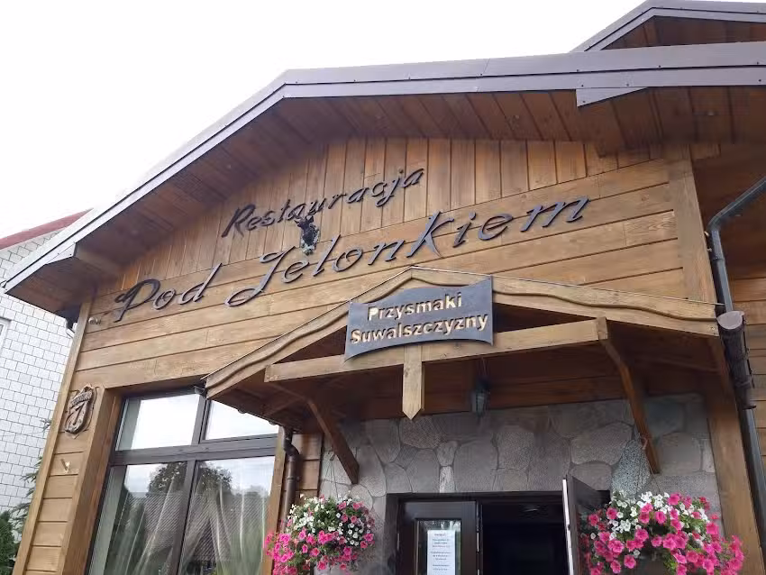 Restauracja Pod Jelonkiem.