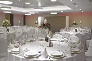 Restauracja Przy Lesie &ndash; imprezy okolicznościowe