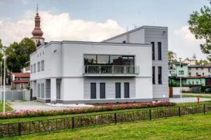 Restauracja Rajska Usługi Hotelowe