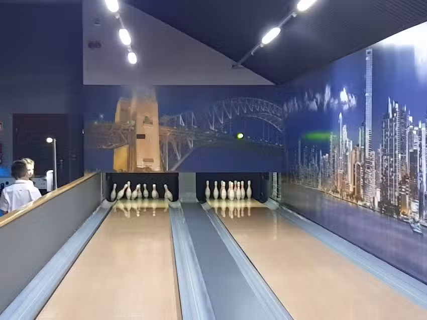 Restauracja &bdquo;RED BOWLING CLUB&rdquo;