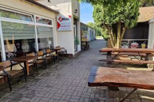 Restauracja RELAX- nad stawem w Konstantynowie Ł&oacute;dzkim