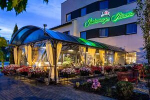 Restauracja R&oacute;żana