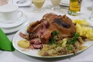 Restauracja – Sala Balowa „PUS” (catering)
