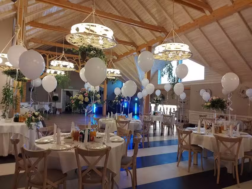 Restauracja & Sala Weselna Malinowy Las