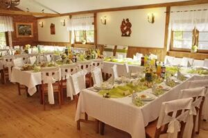 Restauracja, Sala Weselna Oycowa Zagroda