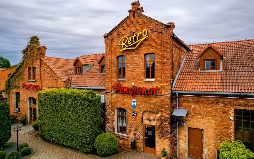 RETRO Sleep & Restaurant