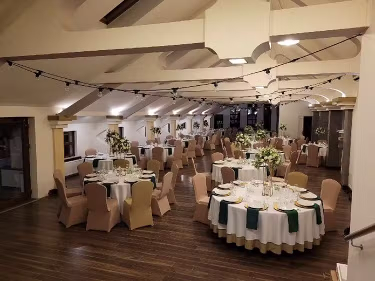 Rezydencja na Wzg&oacute;rzu &ndash; Hotel & Restauracja & Sala bankietowa