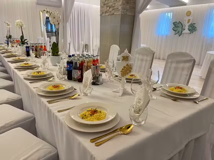 Royal&rsquo;s &ndash; Sala Bankietowa