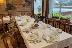 Sala Bankietowa PARADNICA Organizacja przyjęć Sala weselna Imprezy okolicznościowe Wesela