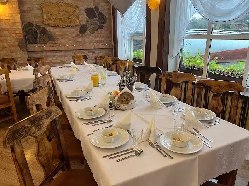 Sala Bankietowa PARADNICA Organizacja przyjęć Sala weselna Imprezy okolicznościowe Wesela