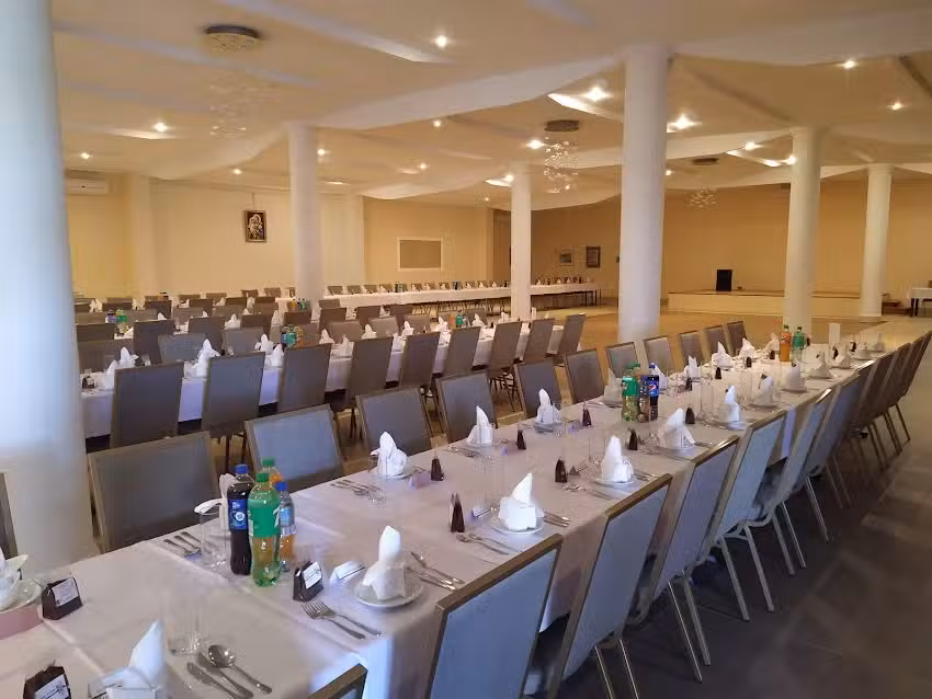 Sala bankietowa &bdquo;Pod Arkadami&rdquo;