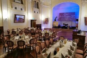 Sala bankietowa Pod Brunatnym Jeleniem