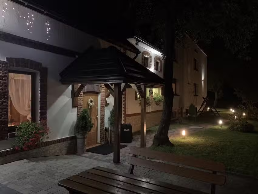 Sala Bankietowa &bdquo;Pod Gruszą&rdquo; Szymon Matyjaszczyk