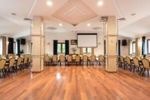 Sala konferencyjna i ślubna Brochów