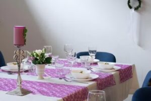 Sala na imprezy, wypożyczalnia stołów, krzeseł i naczyń – Toruń