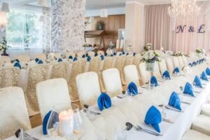 Sala restauracyjna Orchis | Chrzciny Wesela Komunie Konsolacje Stypy