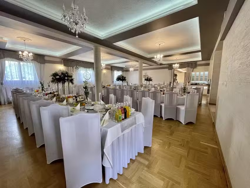 Sala Weselna Adam&oacute;wka