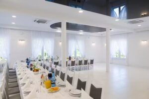 Sala Weselna, Catering – jedzenie z dowozem, Pokoje gościnne