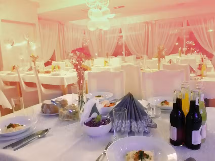 Sala Weselna i bankietowa Si&oacute;dme Niebo