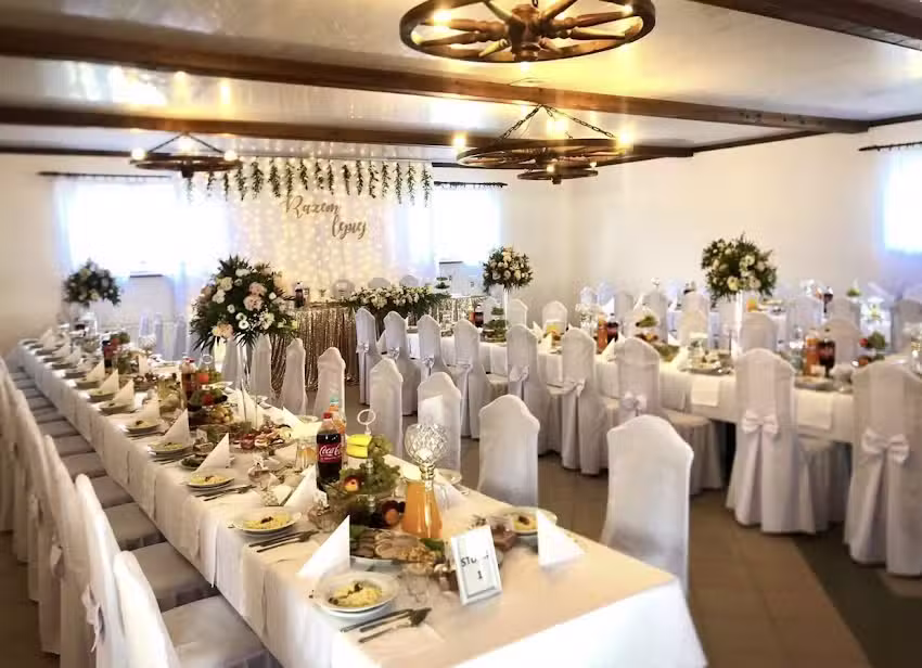 Sala Weselna &bdquo;Zacisze&rdquo;