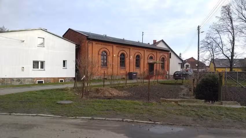 Sala wiejska w Bielicach