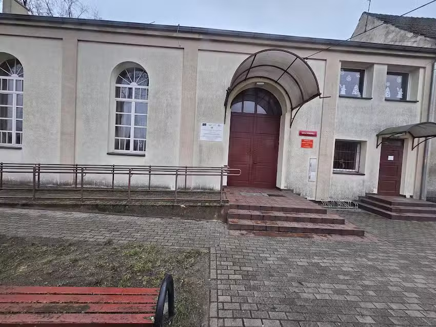 Sala wiejska w Mozowie