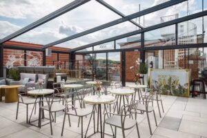 SASSY Roof Top * Cocktail Bar * Club