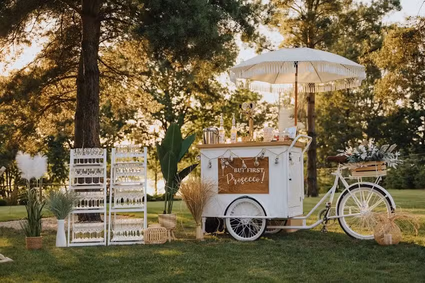 SerenityEvents &ndash; Fotobudka 360 i Klasyczna, FotoPrzyczepa | Drink Bar na Wesele | Prosecco Riksza &ndash; Śrem | Poznań