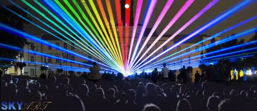 sky-art &ndash; pokazy laserowe, projekcje na budynkach