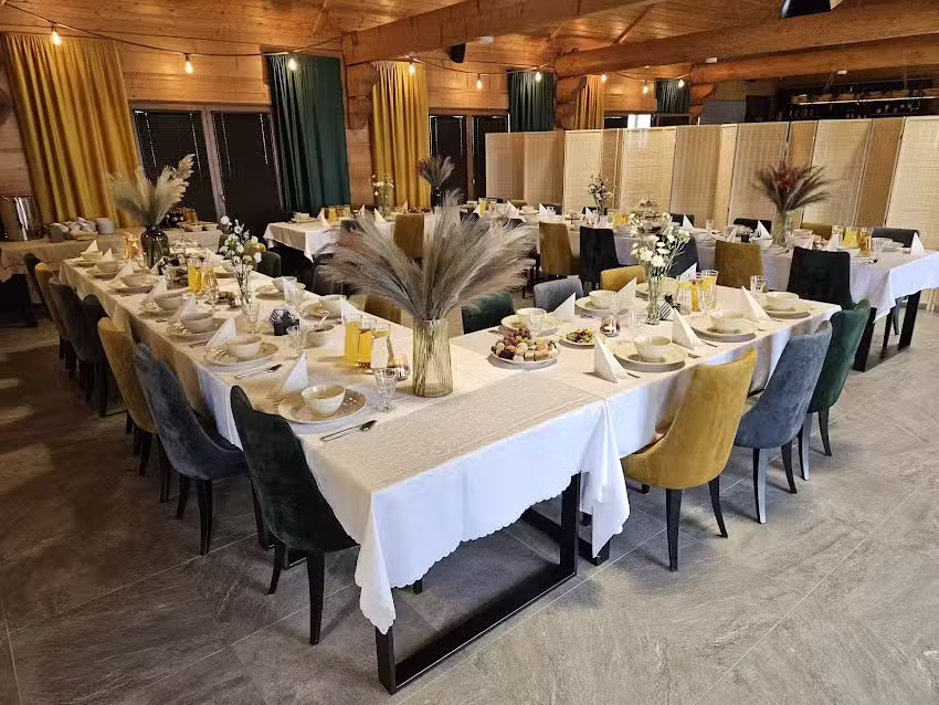 Stacja Wola. Restauracja i noclegi