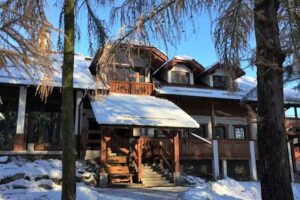 Stajnia Sarnówek. Rozajny Małe. Wypoczynek. Noclegi. Imprezy. Szkolenia. Jazda Konna Dla Dzieci