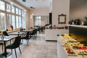 Stara Biblioteka restauracja i noclegi