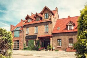 Stara Szkoła Boutique Hotel